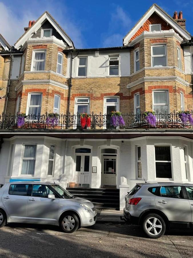 The Lodge Bournemouth Bagian luar foto