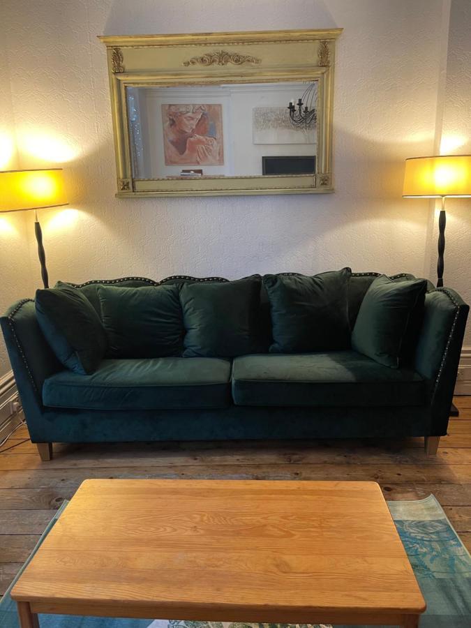 The Lodge Bournemouth Bagian luar foto
